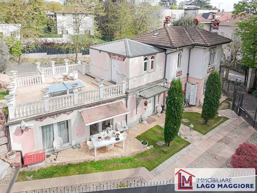 Immagine 2 di Villa in vendita  in Via Fiume 46 a Varese