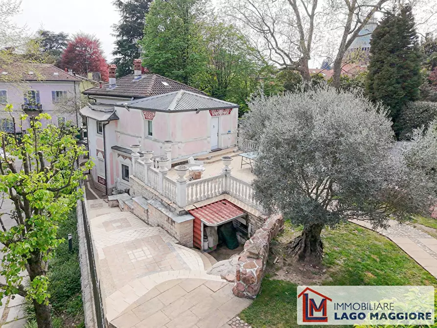 Immagine 7 di Villa in vendita  in Via Fiume 46 a Varese