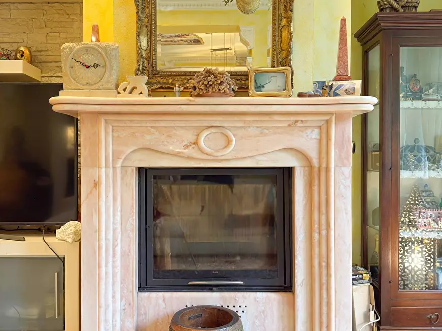 Immagine 12 di Villa in vendita  in Via Fiume 46 a Varese