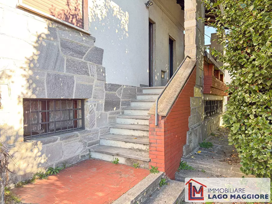 Immagine 7 di Villa in vendita  in Via Sempione 13 a Sesto Calende