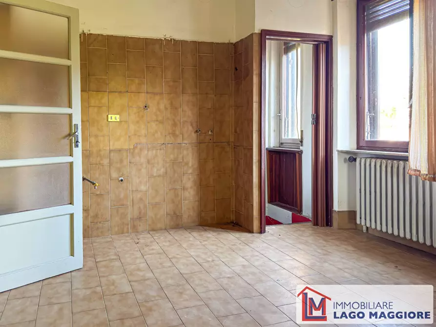 Immagine 10 di Villa in vendita  in Via Sempione 13 a Sesto Calende