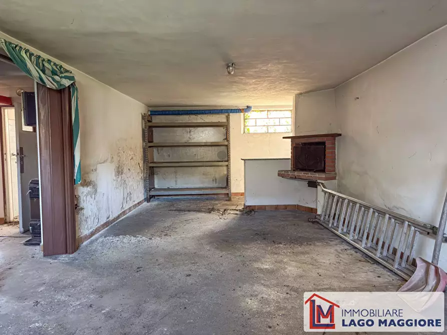 Immagine 18 di Villa in vendita  in Via Sempione 13 a Sesto Calende