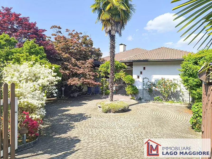 Immagine 1 di Villa in vendita  in Via Gerbietti 12 a Ranco