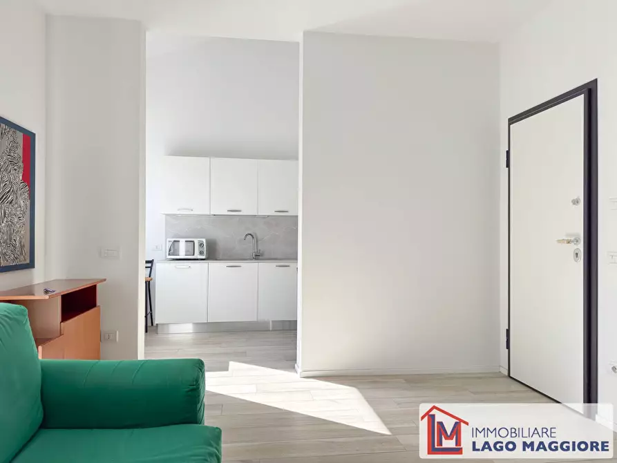 Immagine 2 di Appartamento in affitto  in Via Piave 14 a Ispra