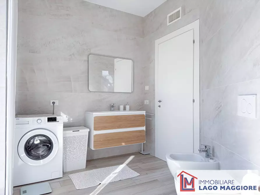 Immagine 19 di Appartamento in affitto  in Via Piave 14 a Ispra