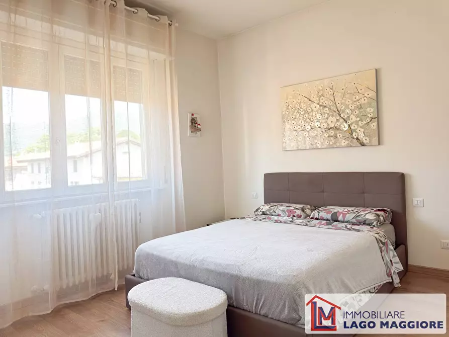 Immagine 2 di Appartamento in vendita  in Via Alcide De Gasperi 2 a Besozzo