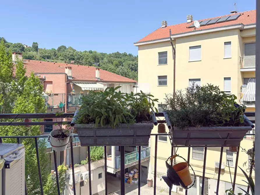 Immagine 9 di Appartamento in vendita  in VIA BANETTI 39 a Ispra