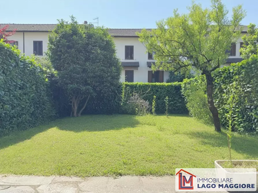 Immagine 4 di Villetta a schiera in vendita  in Via XXV Aprile 105 a Ispra