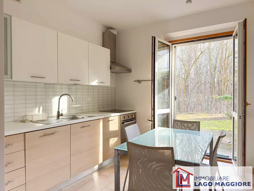 Immagine 31 di Villa in vendita  in Via Milano 1037 a Ispra