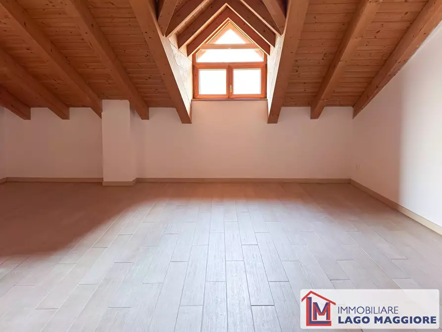 Immagine 60 di Villa in vendita  in Via Milano 1037 a Ispra
