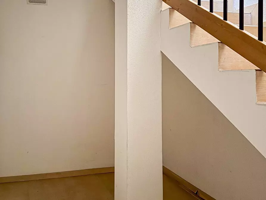 Immagine 66 di Villa in vendita  in Via Milano 1037 a Ispra