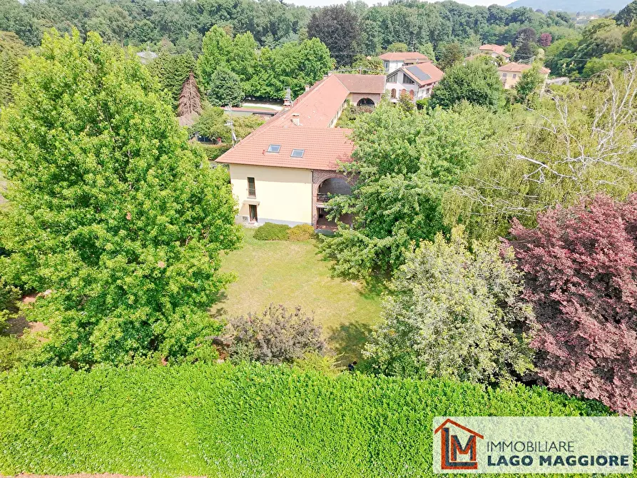 Immagine 8 di Villa in vendita  in Via Monzeglio 86 a Ispra
