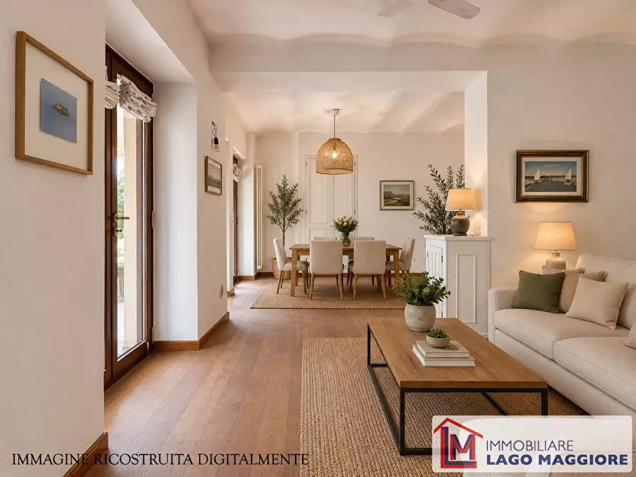 Immagine 29 di Villa in vendita  in Via Monzeglio 86 a Ispra