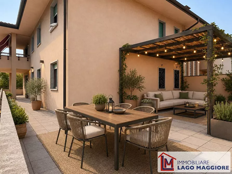 Immagine 4 di Appartamento in vendita  in Contrada Tagliabò 16 a Cocquio-Trevisago