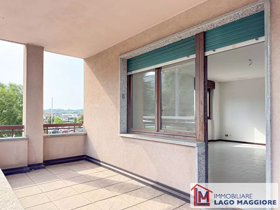 Immagine 8 di Appartamento in vendita  in Contrada Tagliabò 16 a Cocquio-Trevisago