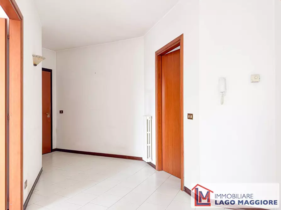 Immagine 12 di Appartamento in vendita  in Contrada Tagliabò 16 a Cocquio-Trevisago