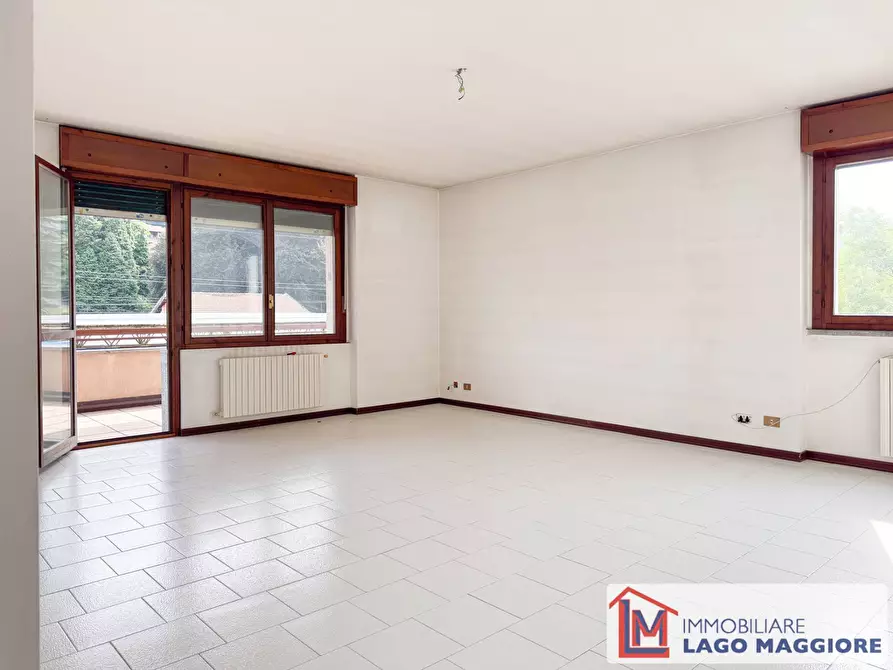 Immagine 2 di Appartamento in vendita  in Contrada Tagliabò 16 a Cocquio-Trevisago