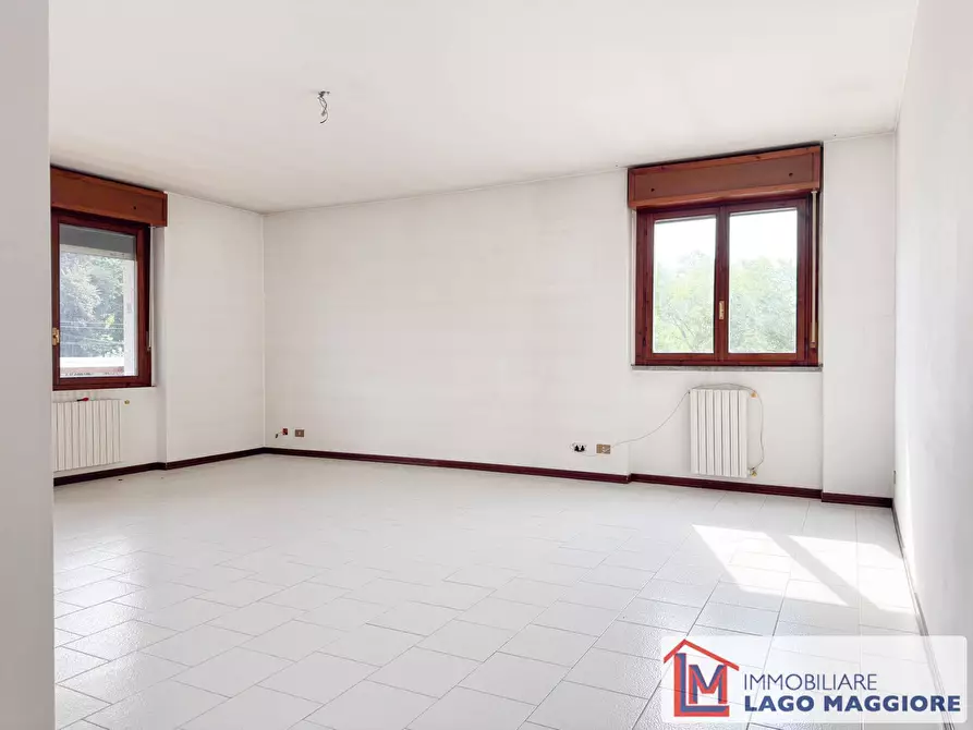 Immagine 15 di Appartamento in vendita  in Contrada Tagliabò 16 a Cocquio-Trevisago