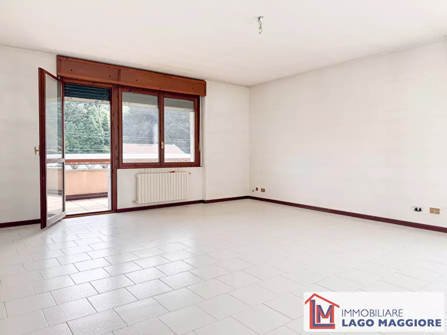 Immagine 17 di Appartamento in vendita  in Contrada Tagliabò 16 a Cocquio-Trevisago