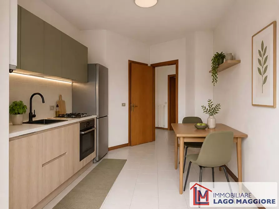 Immagine 23 di Appartamento in vendita  in Contrada Tagliabò 16 a Cocquio-Trevisago
