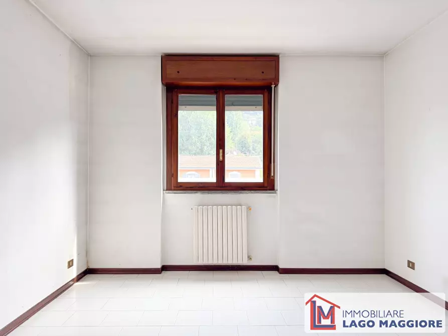 Immagine 32 di Appartamento in vendita  in Contrada Tagliabò 16 a Cocquio-Trevisago