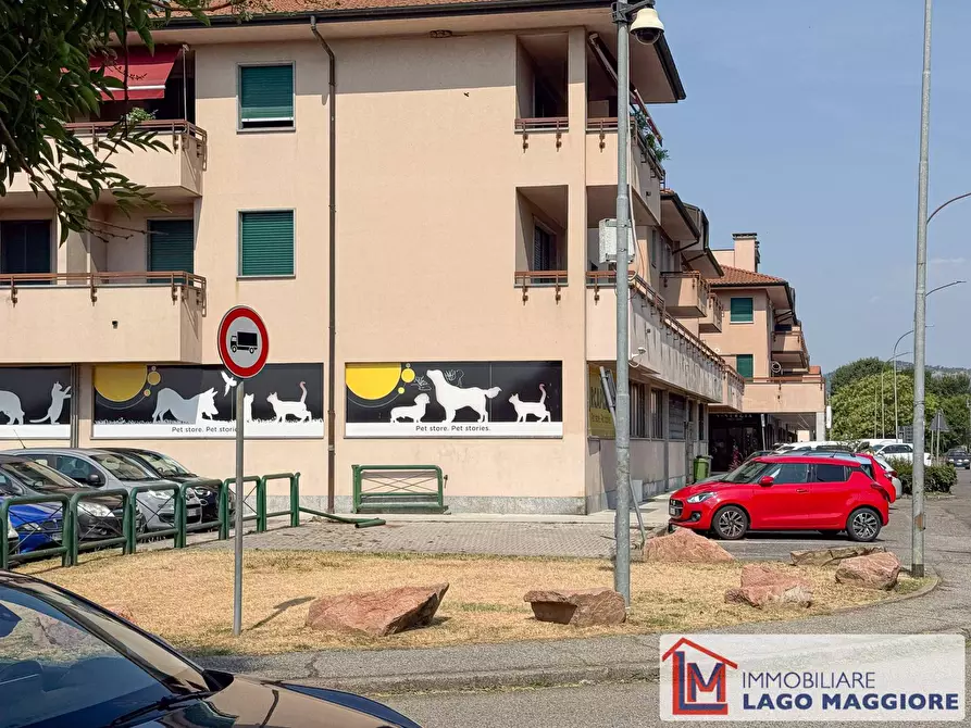 Immagine 42 di Appartamento in vendita  in Contrada Tagliabò 16 a Cocquio-Trevisago