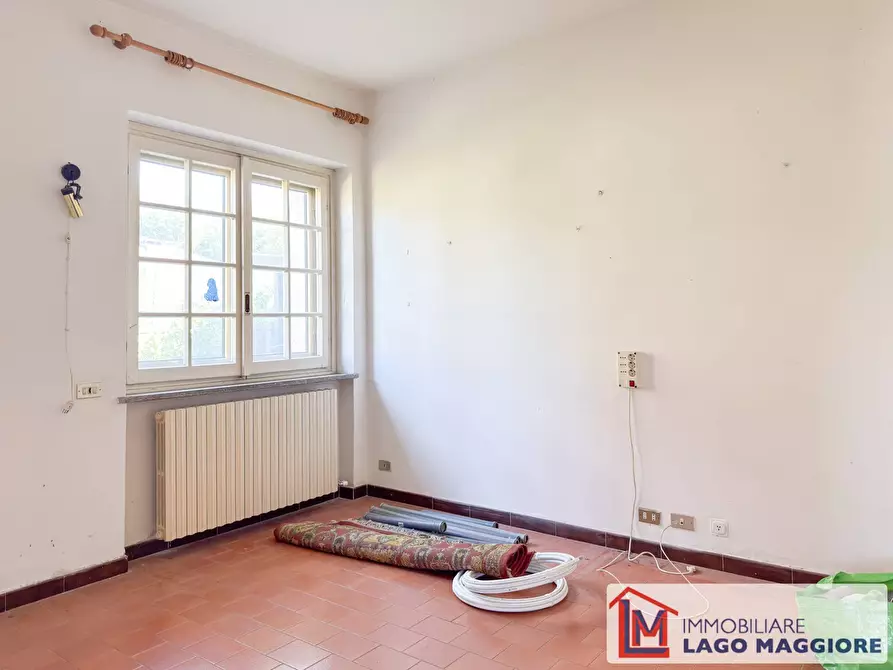 Immagine 30 di Villa in vendita  in Via delle Motte 129 a Ispra
