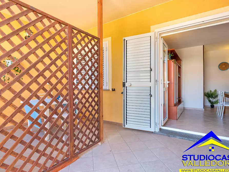 Immagine 25 di Appartamento in vendita  in Via Nuoro 16 a Valledoria