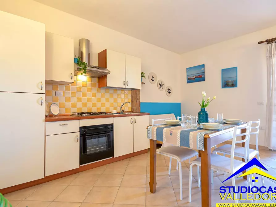 Immagine 2 di Appartamento in vendita  in Via Nuoro 16 a Valledoria