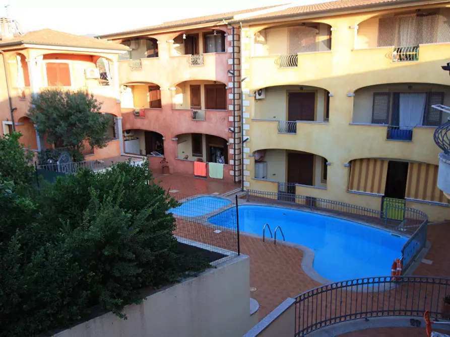 Immagine 1 di Appartamento in vendita  in Via Del Colle snc a Badesi