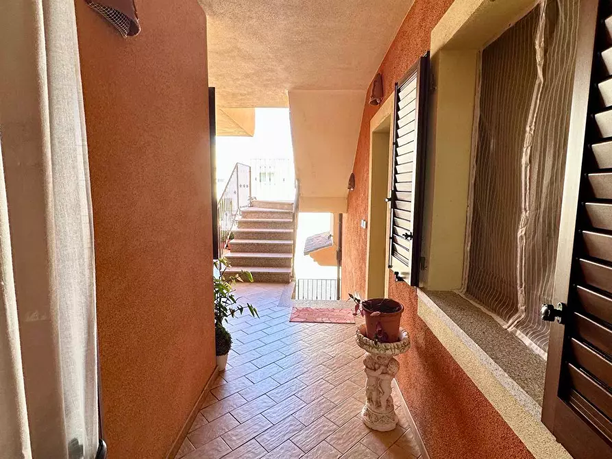 Immagine 3 di Appartamento in vendita  in via Roma 10 a Valledoria