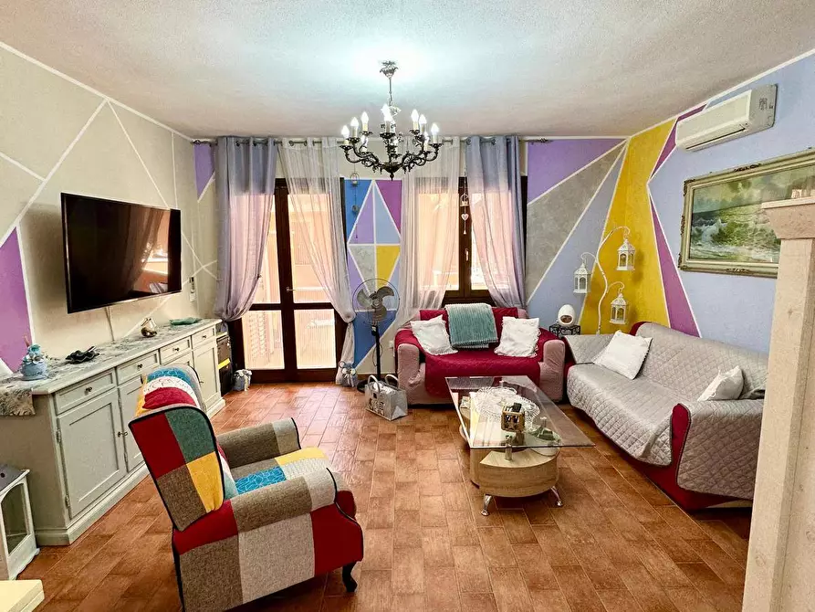 Immagine 9 di Appartamento in vendita  in via Roma 10 a Valledoria