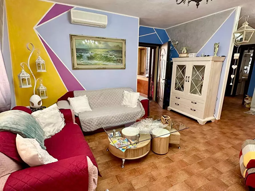 Immagine 14 di Appartamento in vendita  in via Roma 10 a Valledoria