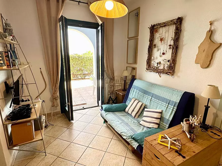 Immagine 19 di Appartamento in vendita  in via Mazzini a Valledoria