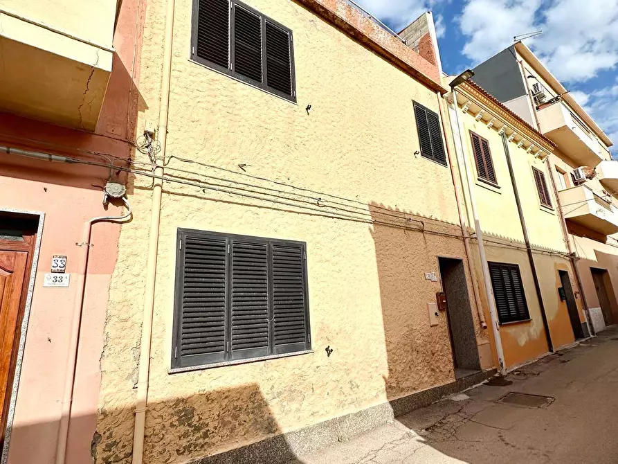 Immagine 4 di Casa semindipendente in vendita  in via Brigata sassari 35 a Castelsardo