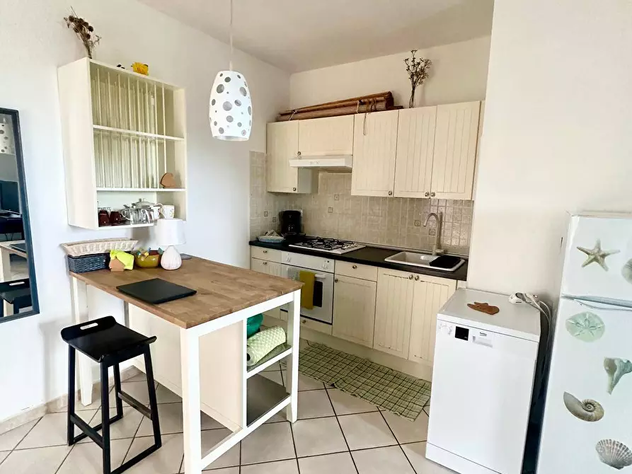 Immagine 6 di Appartamento in vendita  in via Mazzini a Valledoria