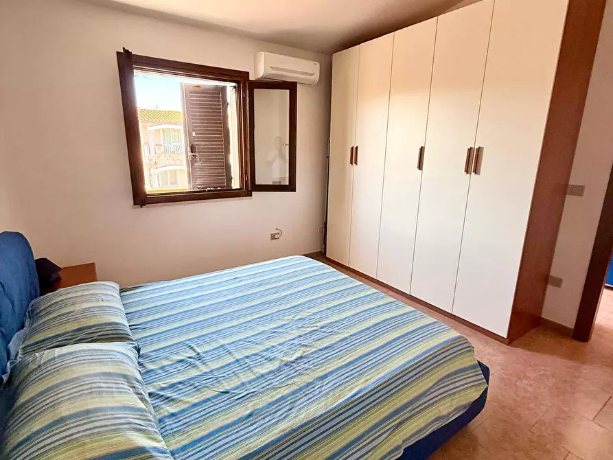 Immagine 8 di Appartamento in vendita  in via rossini a Badesi