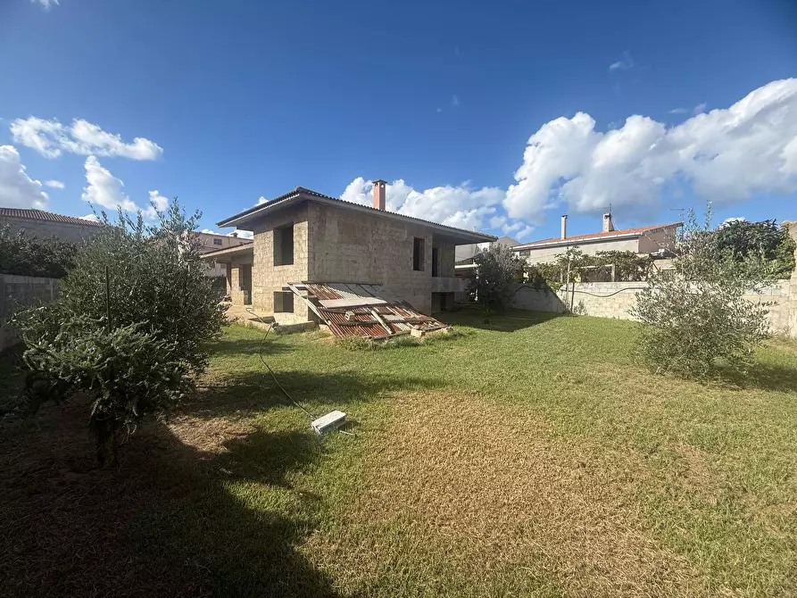 Immagine 1 di Villa in vendita  in via Nuova a Valledoria