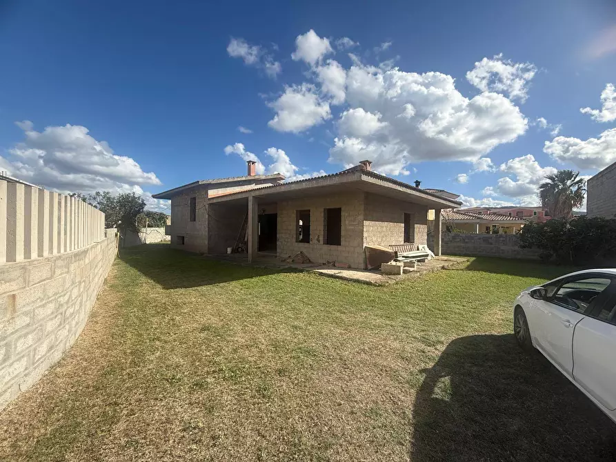 Immagine 5 di Villa in vendita  in via Nuova a Valledoria