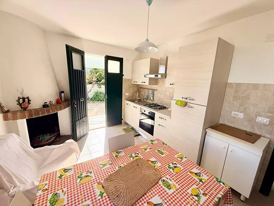 Immagine 12 di Casa semindipendente in vendita  in via Piave 12 a Valledoria