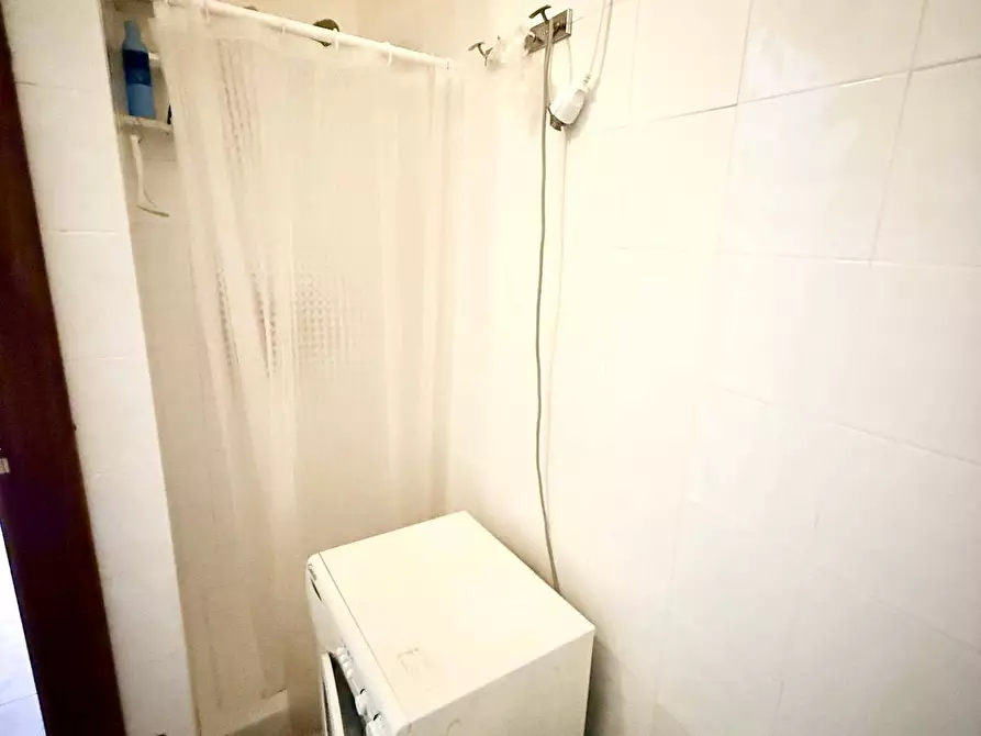 Immagine 10 di Appartamento in vendita  in via rossini a Badesi