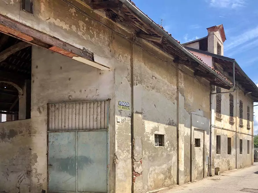 Immagine 13 di Rustico / casale in vendita  in Via La Loggia 19/B a Carignano