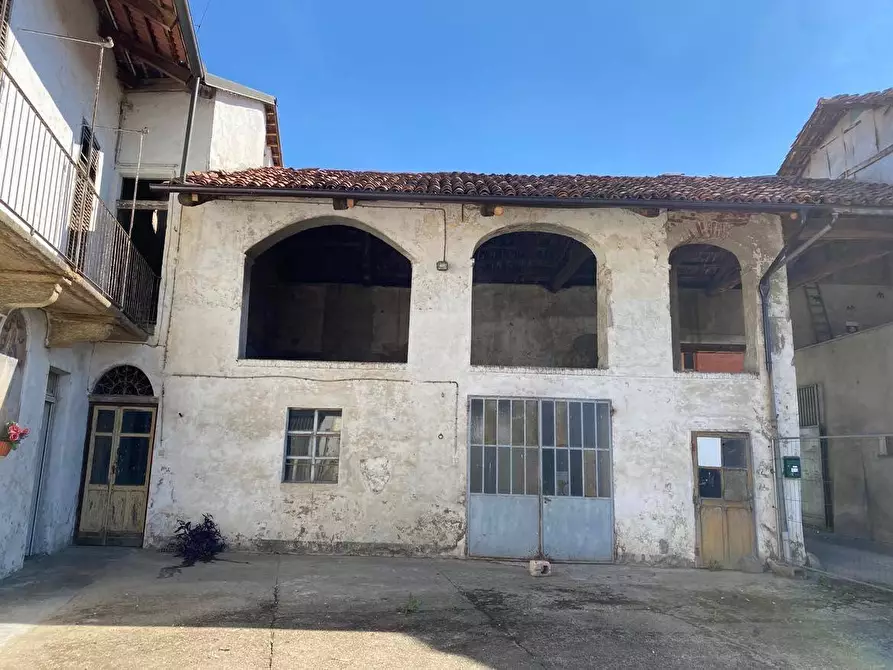 Immagine 5 di Rustico / casale in vendita  in Via La Loggia 19/B a Carignano