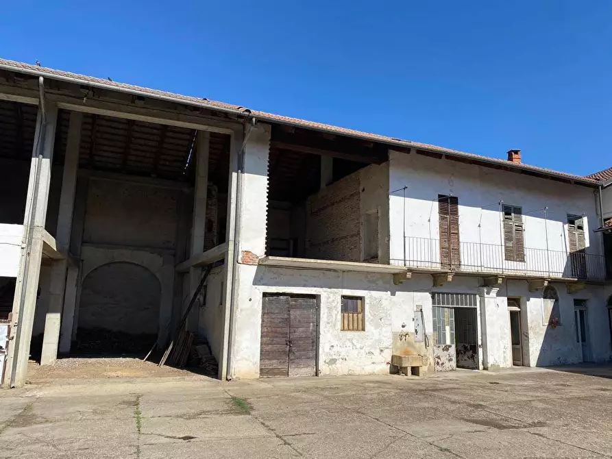 Immagine 6 di Rustico / casale in vendita  in Via La Loggia 19/B a Carignano