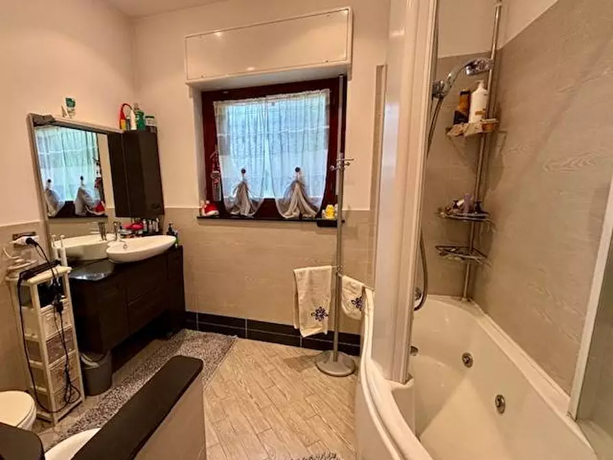 Immagine 14 di Villetta a schiera in vendita  a Vinovo