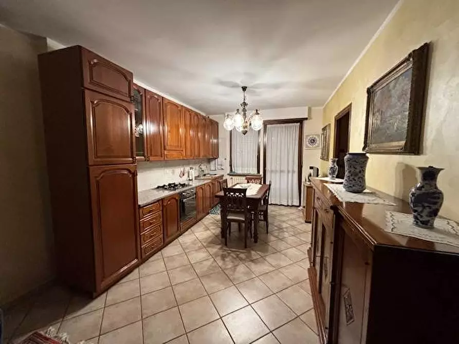 Immagine 2 di Appartamento in vendita  in Via Calvo a Vinovo