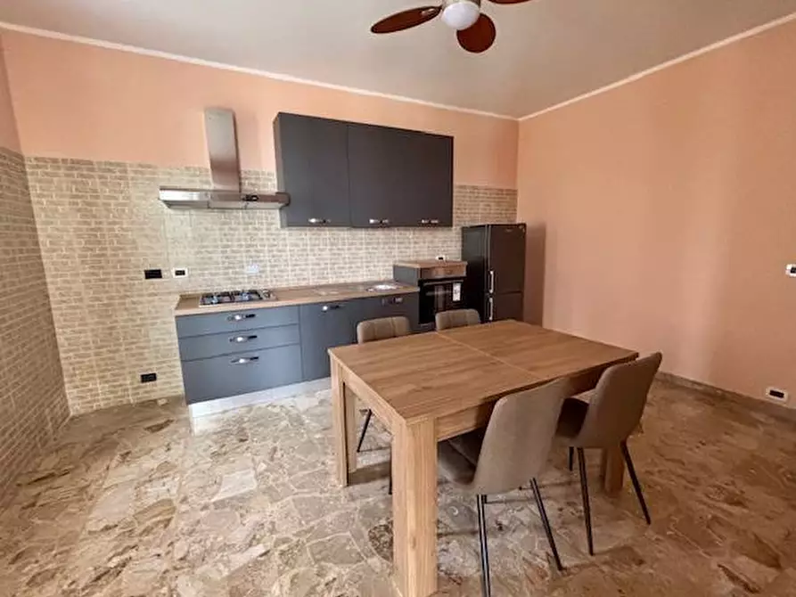 Immagine 1 di Appartamento in affitto  a Vinovo