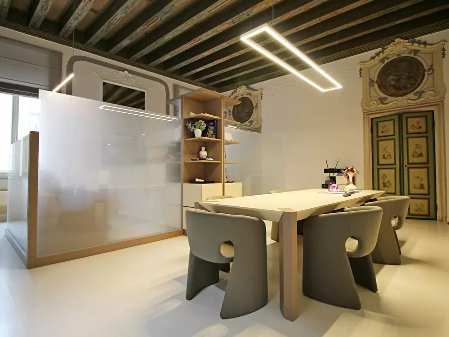 Immagine 1 di Ufficio in affitto  in Via Armando Diaz a Verona