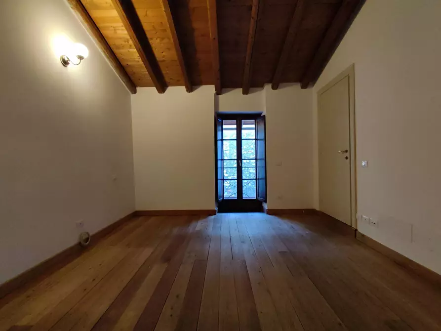 Immagine 22 di Appartamento in affitto  in via GRUMI a Corte Franca