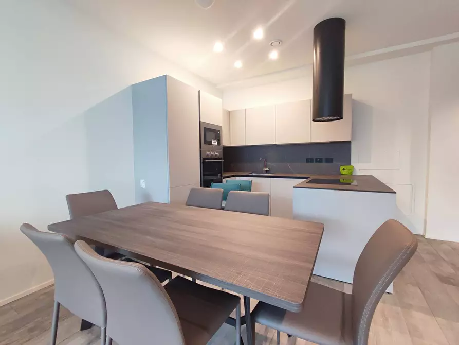 Immagine 3 di Appartamento in affitto  a Sarnico